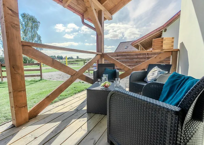 Ostoja Lemany - Domki Na Kaszubach, Sauna, Balia-Jacuzzi, Plac Zabaw, Tyrolka , Dwa Boiska, Miejsce Na Ognisko, Grill Gazowy