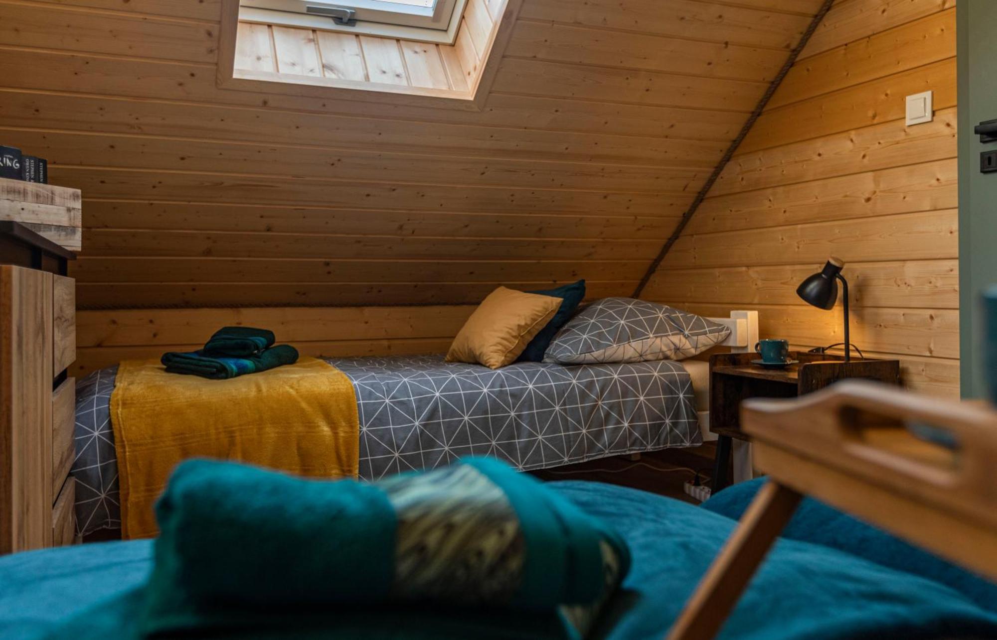Ostoja - Na Kaszubach, Sauna, Balia-jacuzzi, Plac Zabaw, Tyrolka , Dwa Boiska, Miejsce Na Ognisko, Grill Gazowy