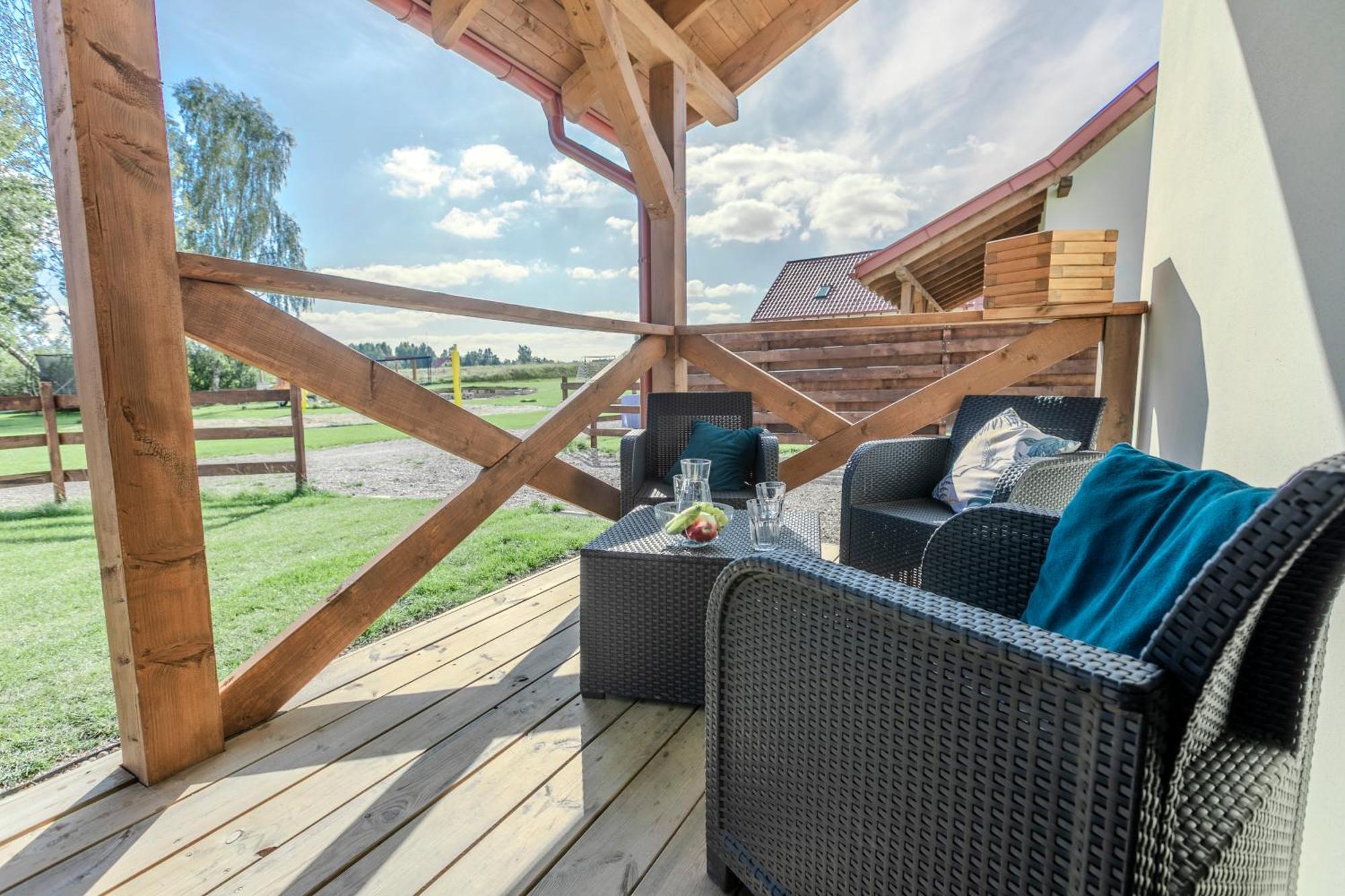 Ferienhaus Ostoja - Na Kaszubach, Sauna, Balia-jacuzzi, Plac Zabaw, Tyrolka , Dwa Boiska, Miejsce Na Ognisko, Grill Gazowy *
