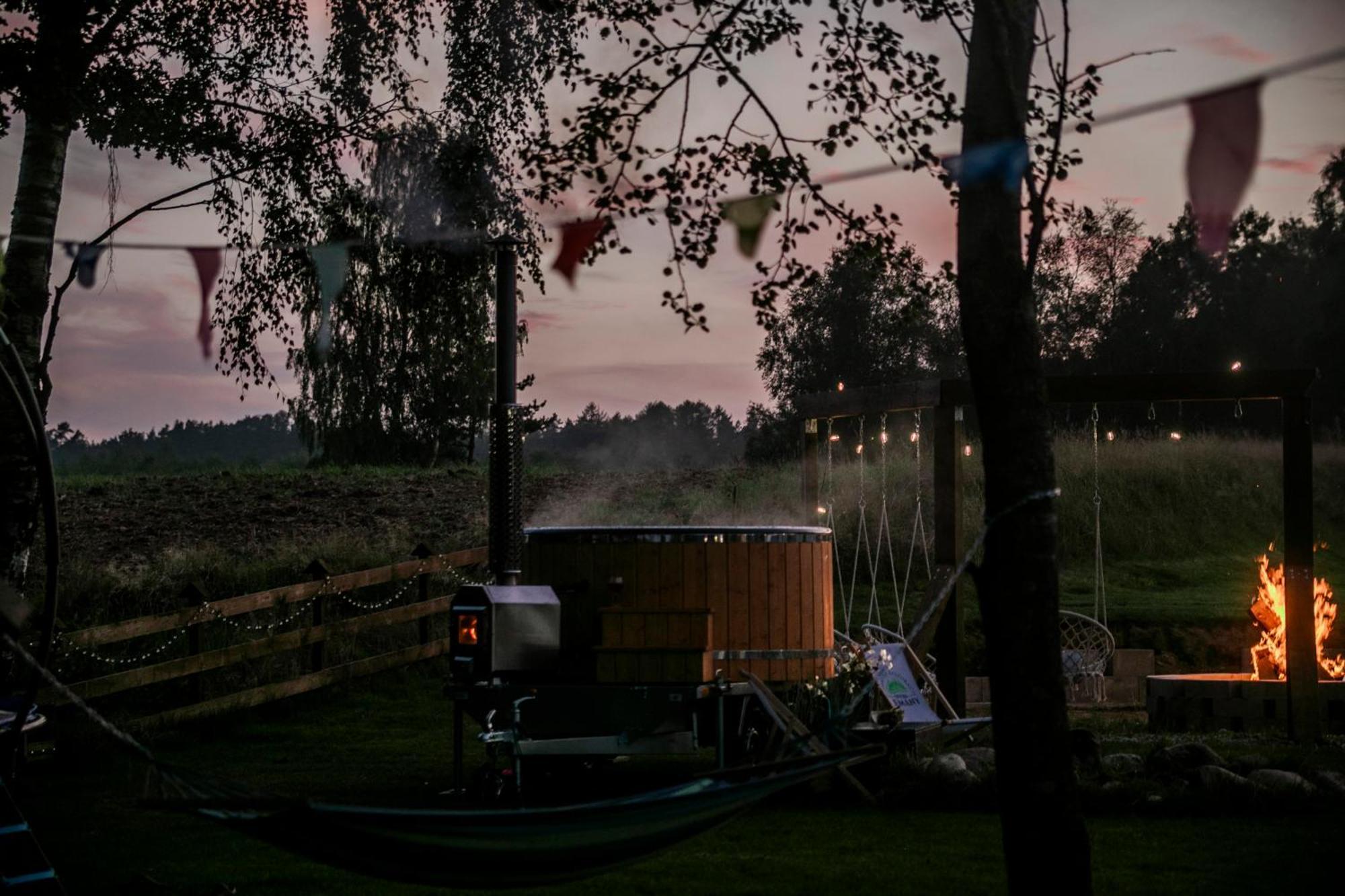 Ferienhaus Ostoja - Na Kaszubach, Sauna, Balia-jacuzzi, Plac Zabaw, Tyrolka , Dwa Boiska, Miejsce Na Ognisko, Grill Gazowy Lemany (Kartuzy)