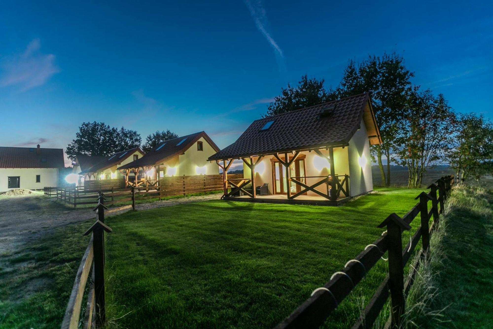 Ostoja - Na Kaszubach, Sauna, Balia-jacuzzi, Plac Zabaw, Tyrolka , Dwa Boiska, Miejsce Na Ognisko, Grill Gazowy * Lemany (Kartuzy)