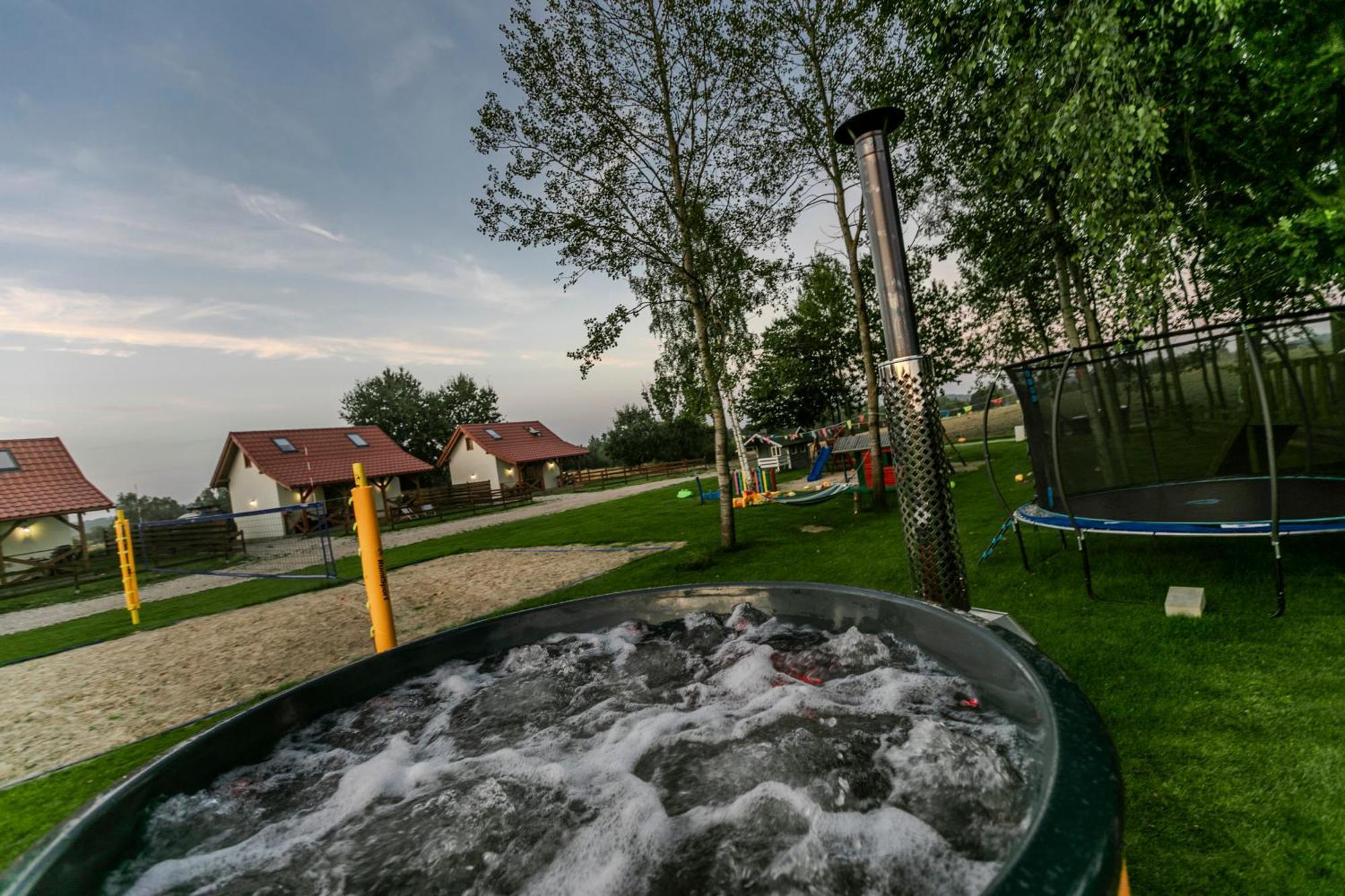 Ostoja - Na Kaszubach, Sauna, Balia-jacuzzi, Plac Zabaw, Tyrolka , Dwa Boiska, Miejsce Na Ognisko, Grill Gazowy Lemany (Kartuzy)