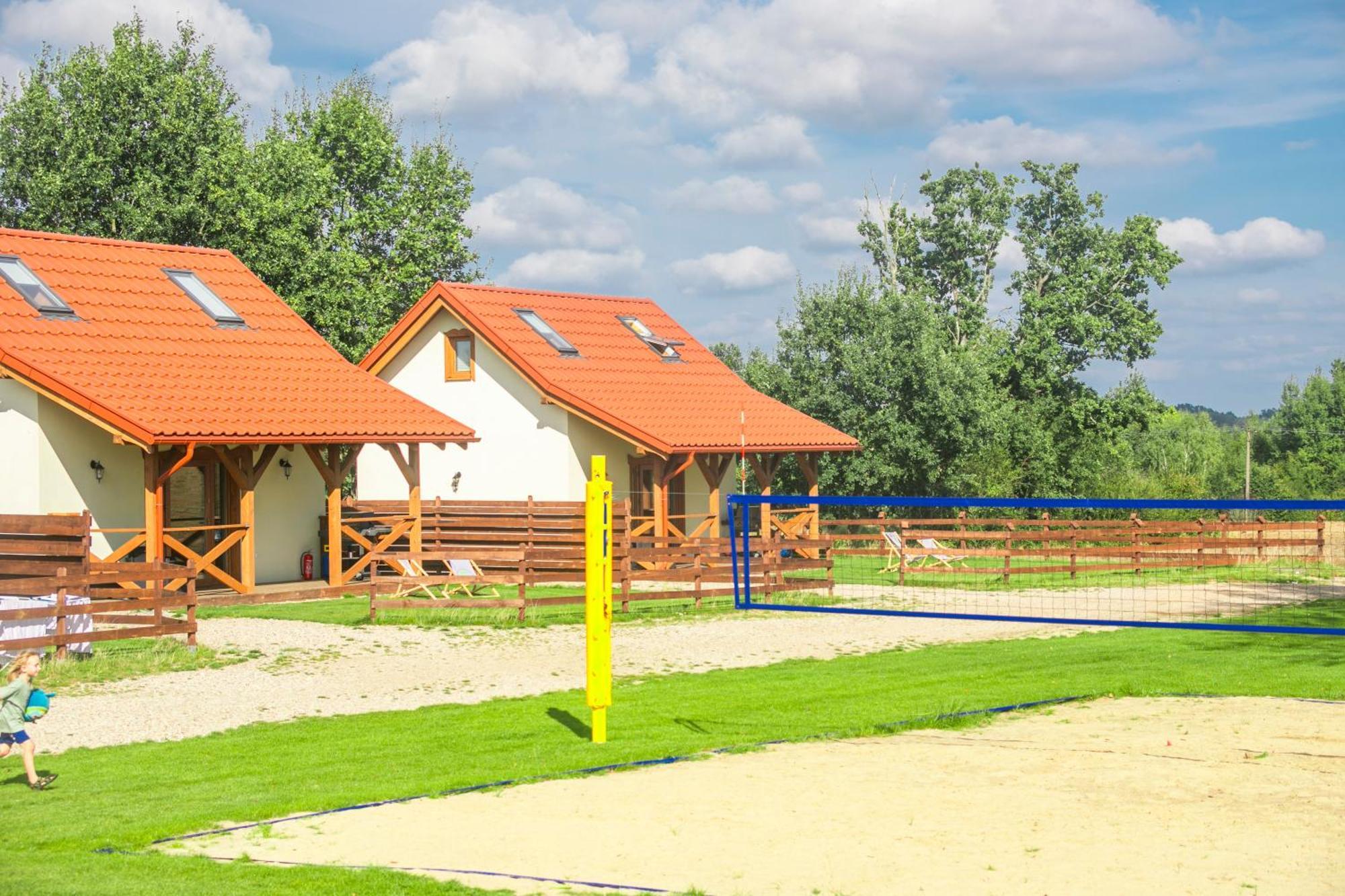 Ostoja - Na Kaszubach, Sauna, Balia-jacuzzi, Plac Zabaw, Tyrolka , Dwa Boiska, Miejsce Na Ognisko, Grill Gazowy Ferienhaus